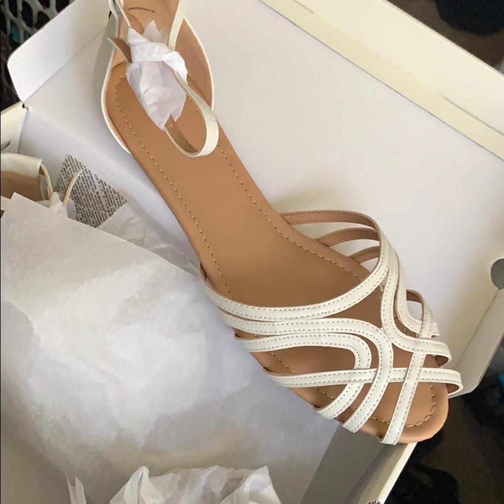 White cutout flats